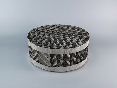 How to Improve the Mass Transfer Coefficient of Structured Packing?